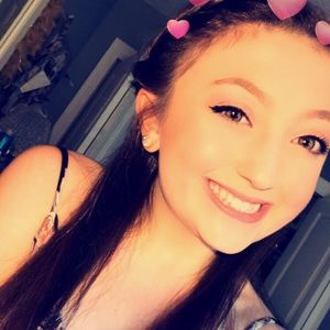 Meet your Posher, Gwen